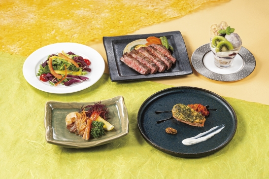 8月のメニューでございます。