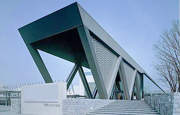 東京現代美術館